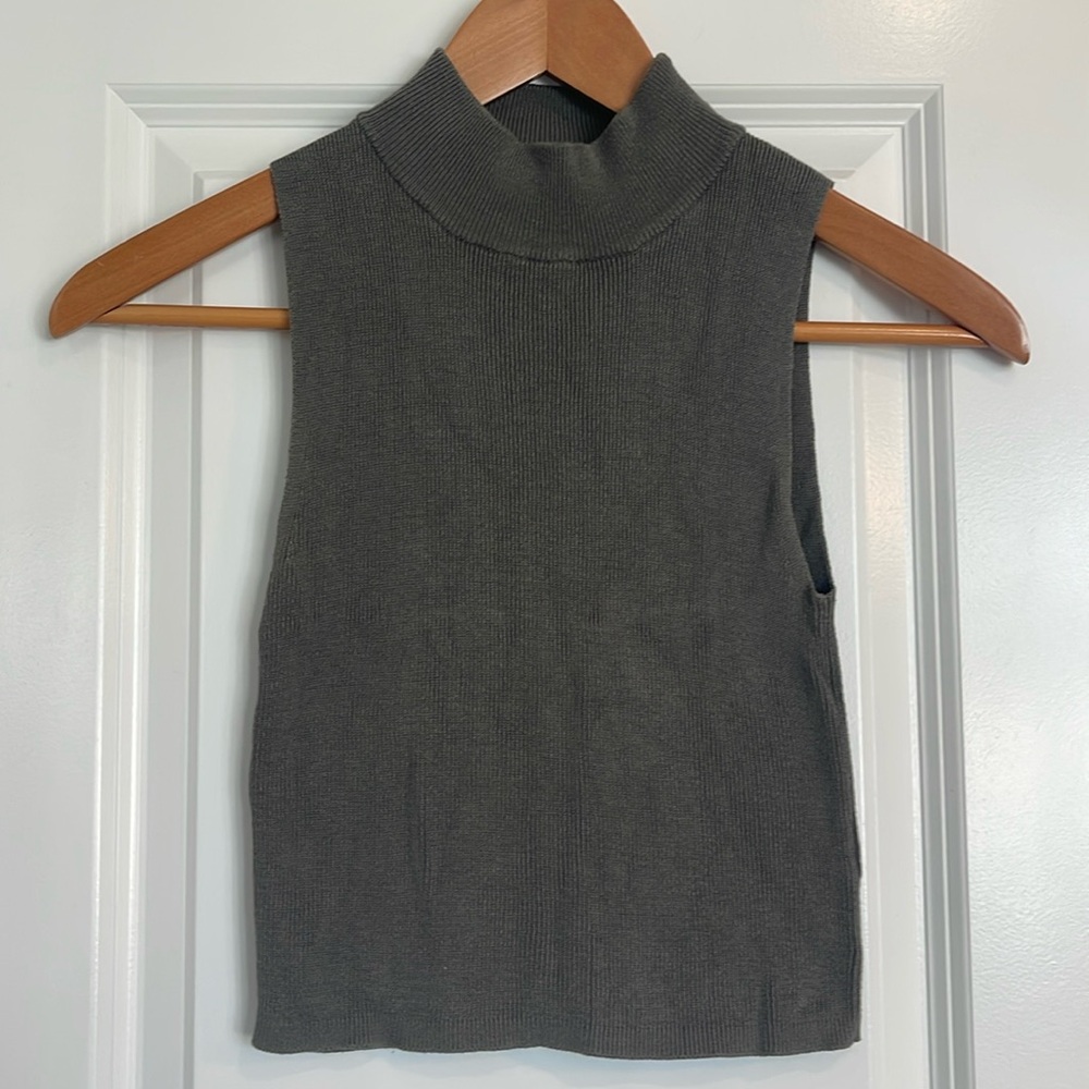 Forever 21 cropped turtleneck